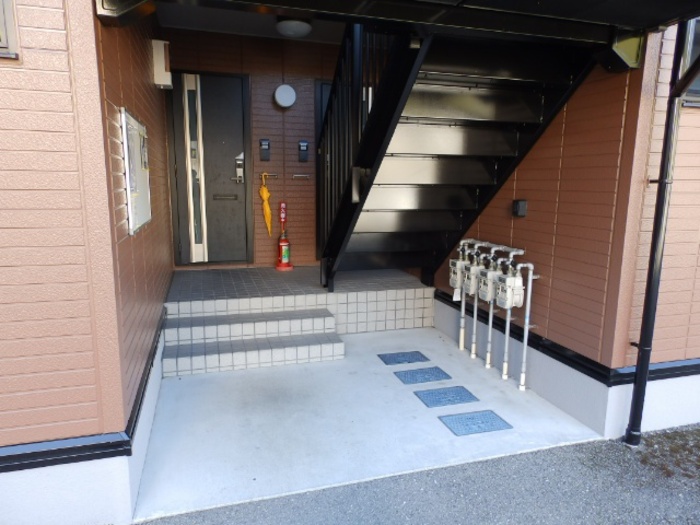 エントランス　エントランス