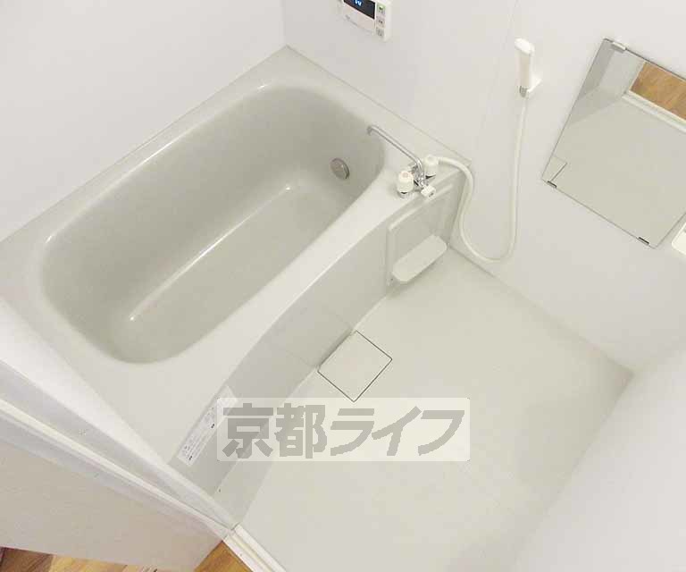 バス・シャワールーム　お風呂も新品です！