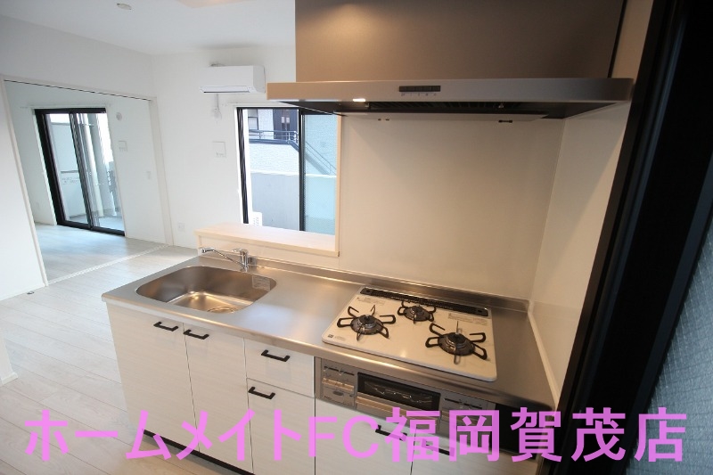 地下鉄七隈線 賀茂駅 徒歩10分 3階建 築5年のキッチン写真