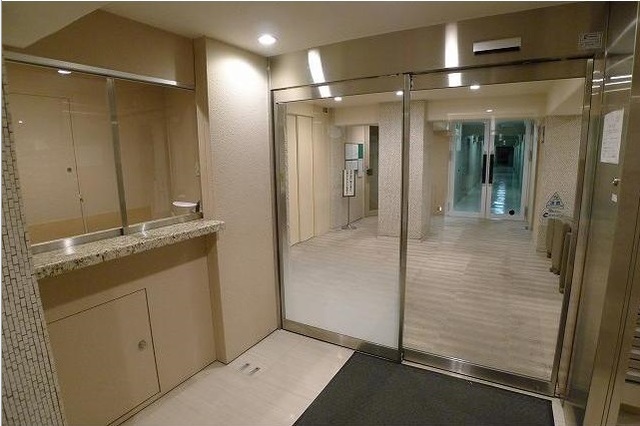 セキュリティ　夜間オートロック