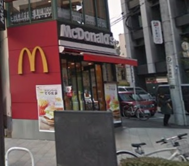 飲食店　マクドナルド神保町店（飲食店）まで403m