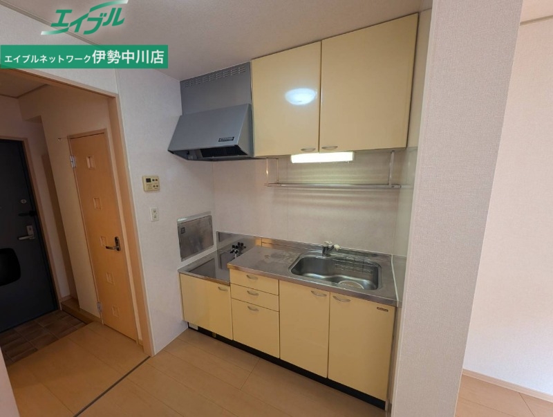 キッチン　同型別室のお写真です