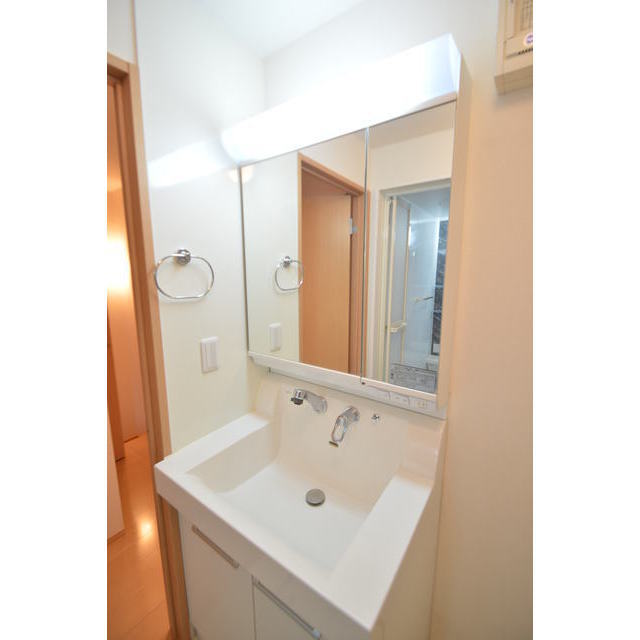 洗面設備　シャンプードレッサー