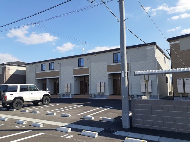 建物外観　落ち着いた雰囲気の外観です