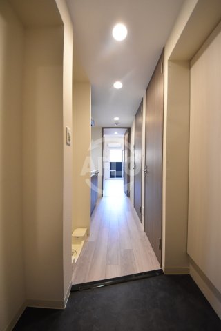 玄関　グランカリテ九条南　玄関