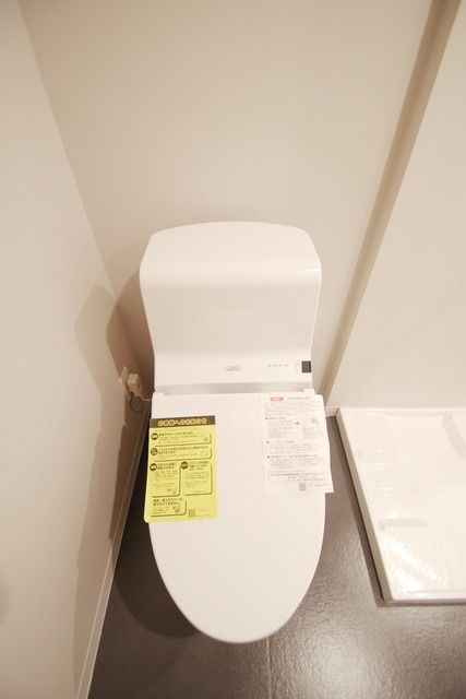 トイレ　★見学希望等はタウンハウジング中央林間店までお気軽に♪★