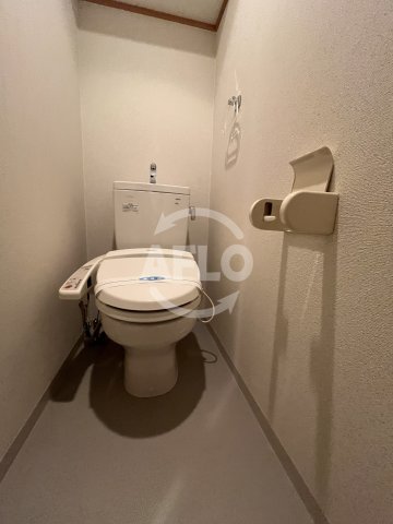 トイレ　CASSIA高井田NorthCourt　トイレ