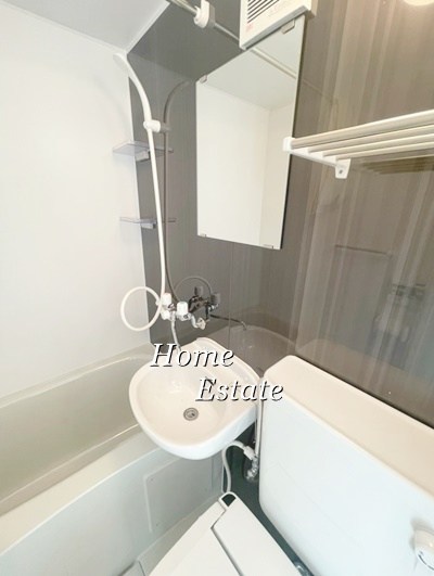 洗面設備　同仕様