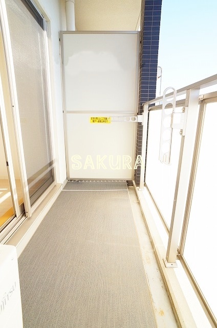 バルコニー　暖かな日差しのふりそそぐバルコニー♪