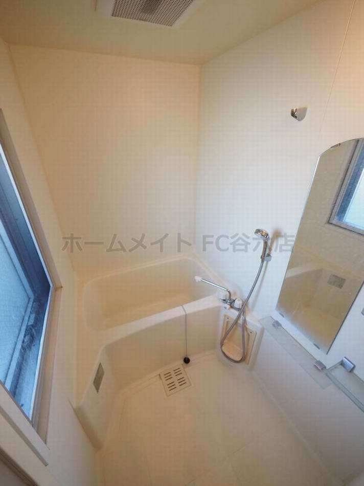 バス・シャワールーム　ドゥーエ谷町