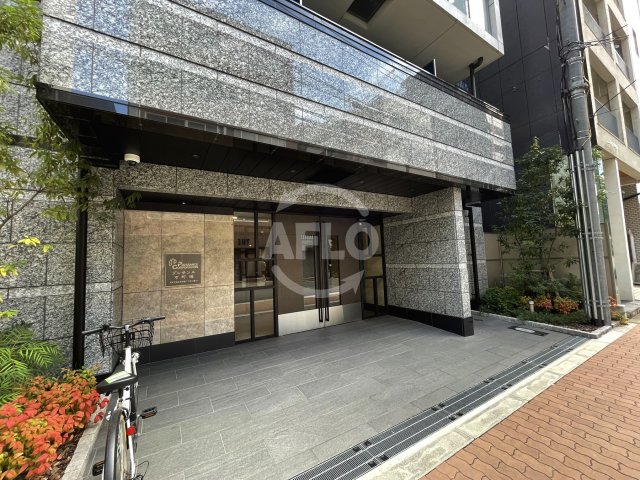 エントランス　プレサンス京町堀　エントランス