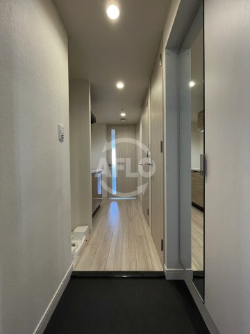 玄関　プレサンス京町堀　玄関