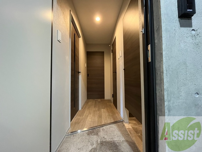 玄関　玄関にはシューズボックスもあって便利そう！