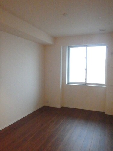 その他部屋・スペース　洋室（約7.1畳） ※2017年11月撮影の写真