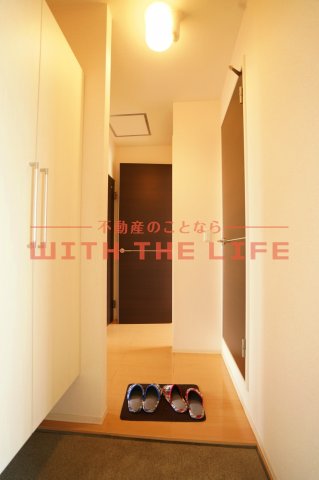 玄関　明るい玄関です