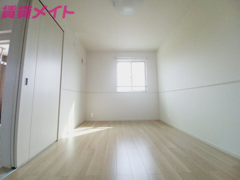 その他部屋・スペース　同型参考写真です。