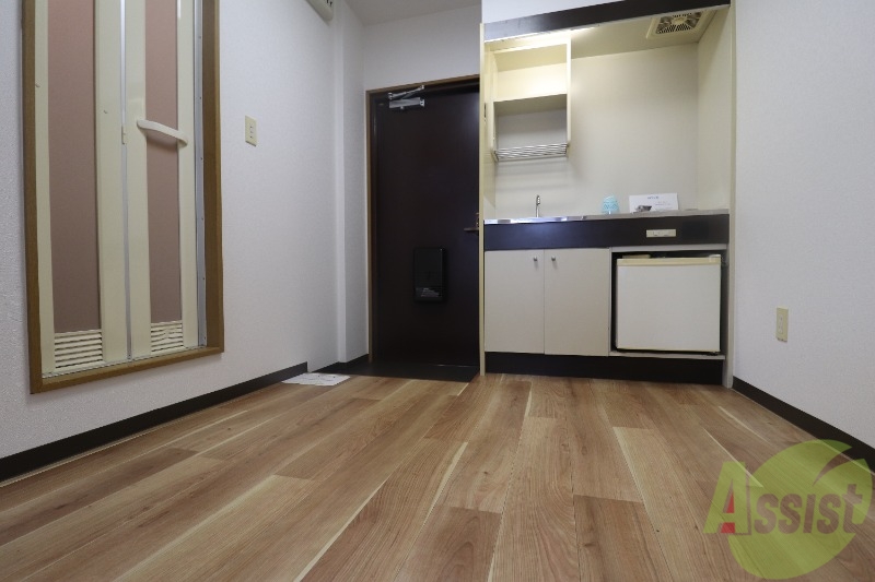 居室・リビング　しっかりとスペースの確保されたＤＫ！