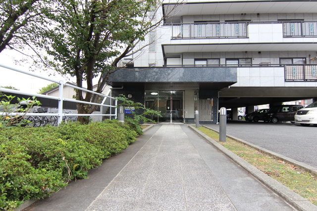 エントランス　エントランス