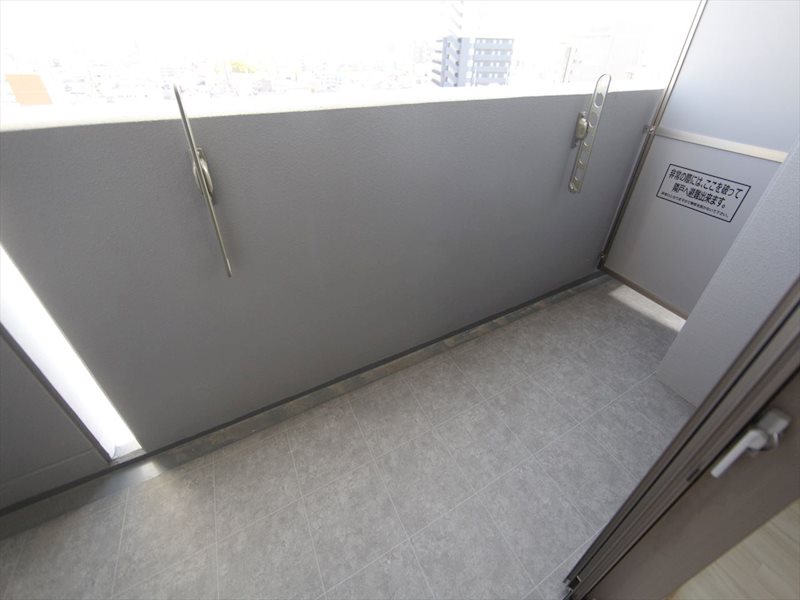 バルコニー　バルコニー