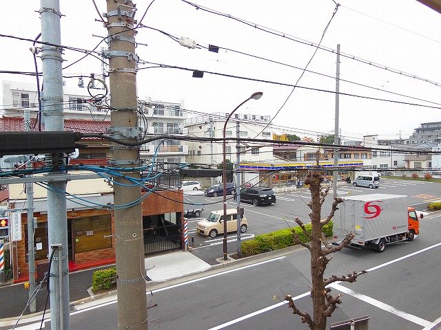 眺望　角部屋につき採光良好です！