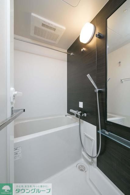 バス・シャワールーム　※写真は同タイプ住戸です。