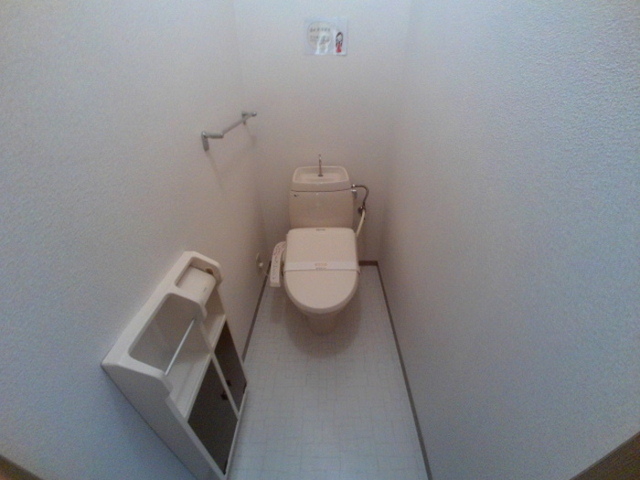 トイレ　温水洗浄暖房便座