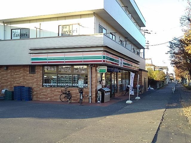 コンビニ　セブンイレブン埼玉吉川南店（コンビニ）まで449m