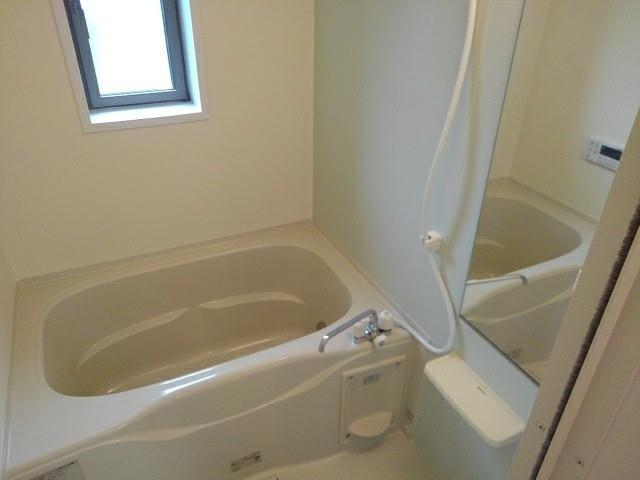 バス・シャワールーム　追い焚き・浴室乾燥機能付き