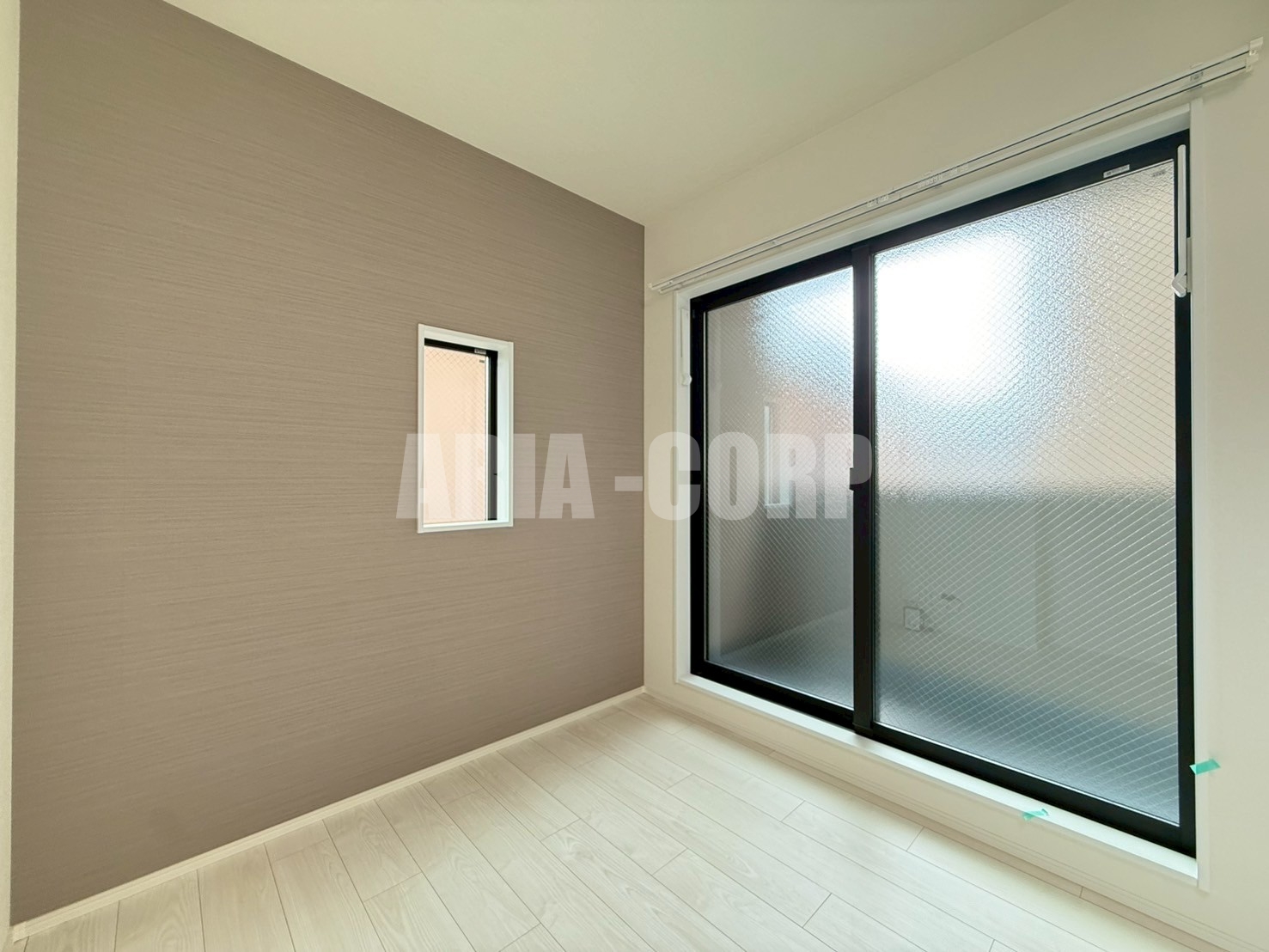 その他部屋・スペース　寝室としてご利用頂ける◎日当たりの良い洋室スペース♪