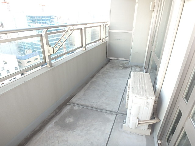 バルコニー　※別部屋の参考写真です。