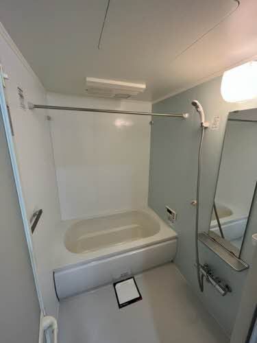 バス・シャワールーム　浴室