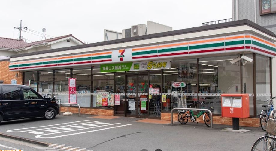 コンビニ　セブンイレブン 西東京柳沢2丁目店（コンビニ）まで633m