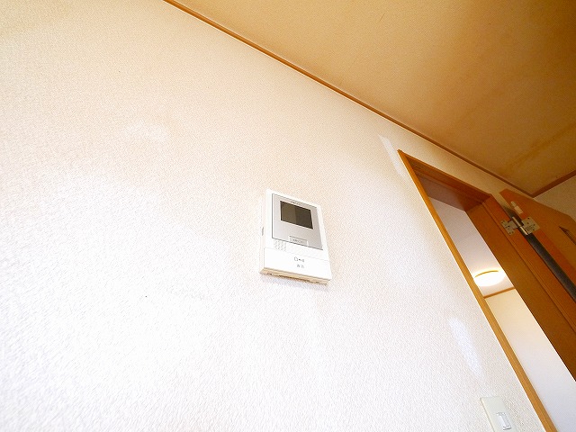 その他設備　TV付きモニターホンもあります
