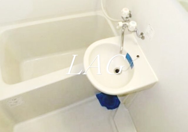 洗面設備　洗面台です。