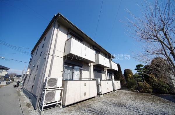 建物外観　ヴィラージュ