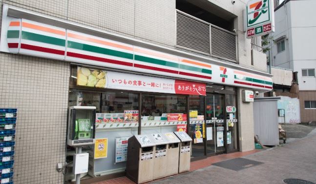 コンビニ　セブンイレブン神山店（コンビニ）まで89m
