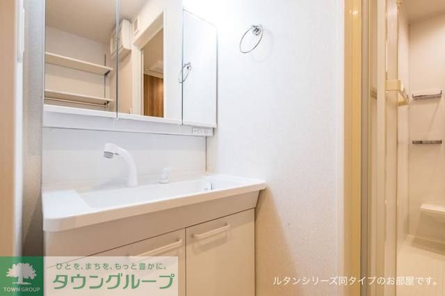 洗面設備　同タイプ参考写真