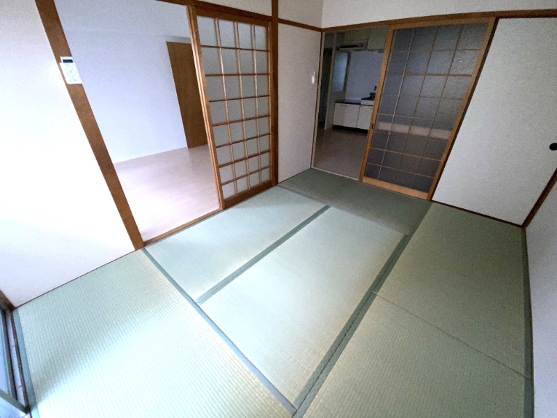 その他設備　畳は足元のヒンヤリ感が少ないです☆