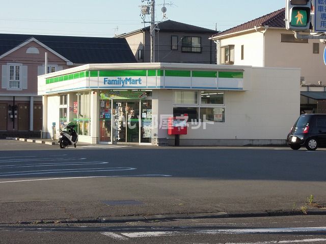 コンビニ　ファミリーマート 静岡竜南通り店（コンビニ）まで430m