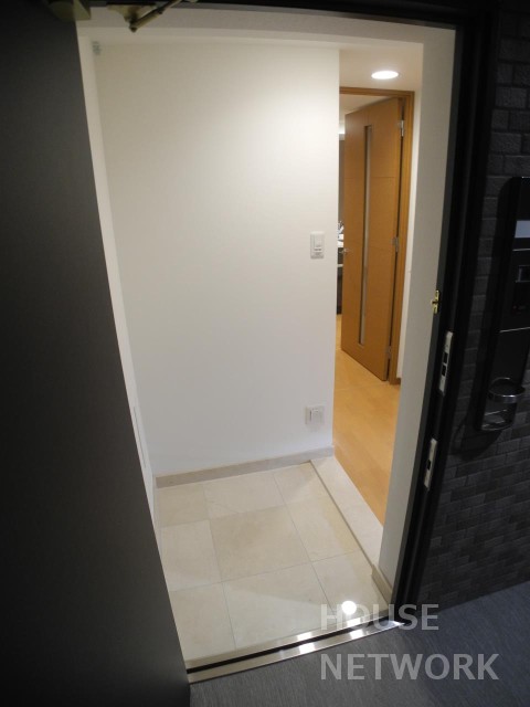 玄関　まちなかエリアの分譲マンション