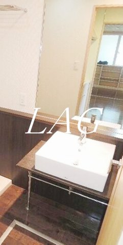 洗面設備　洗面台です。