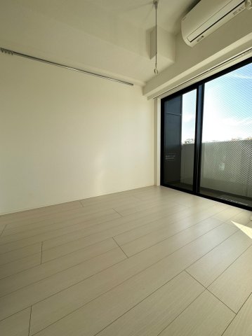 居室・リビング　別部屋の写真です。
