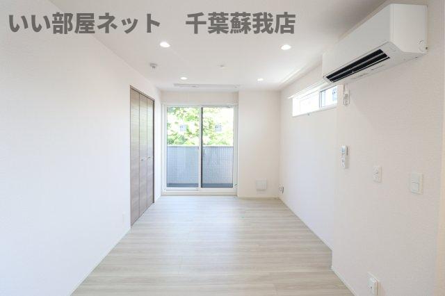 駐車場　駐車場があるので、車を買う予定の方も安心です