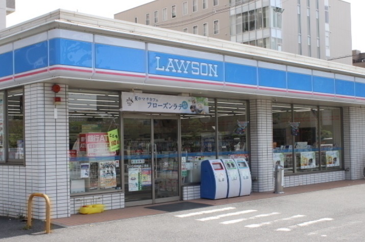 コンビニ　ローソン 草津大路二丁目店（コンビニ）まで422m