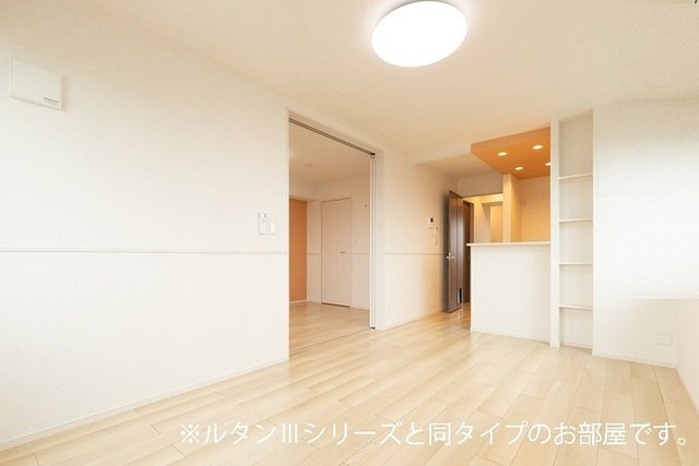 居室・リビング　使いやすい居間です