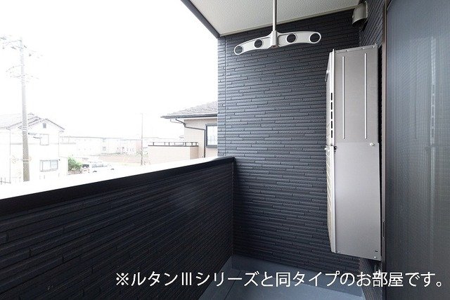 バルコニー　バルコニーがあります