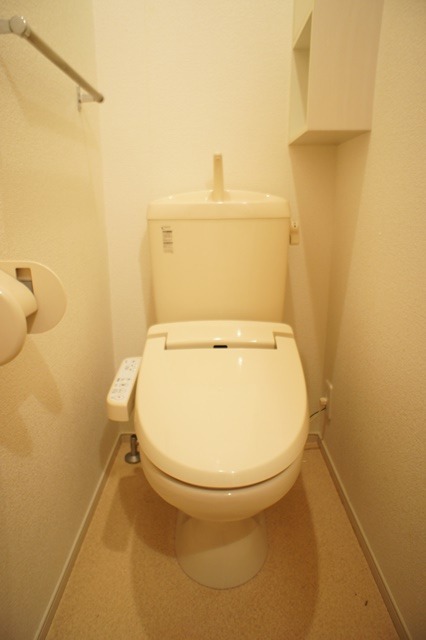 トイレ　図面と現状に相違がある場合には現状を優先
