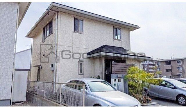建物外観　駐車場