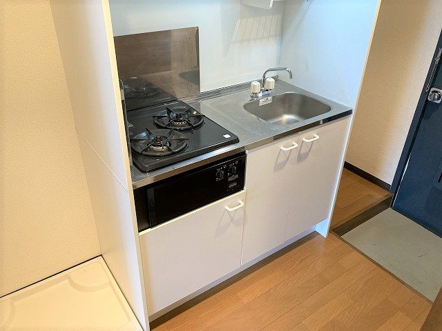 キッチン　参考写真。