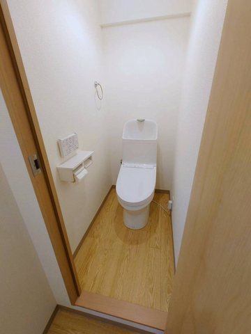 アルンハイム芦屋のトイレ写真